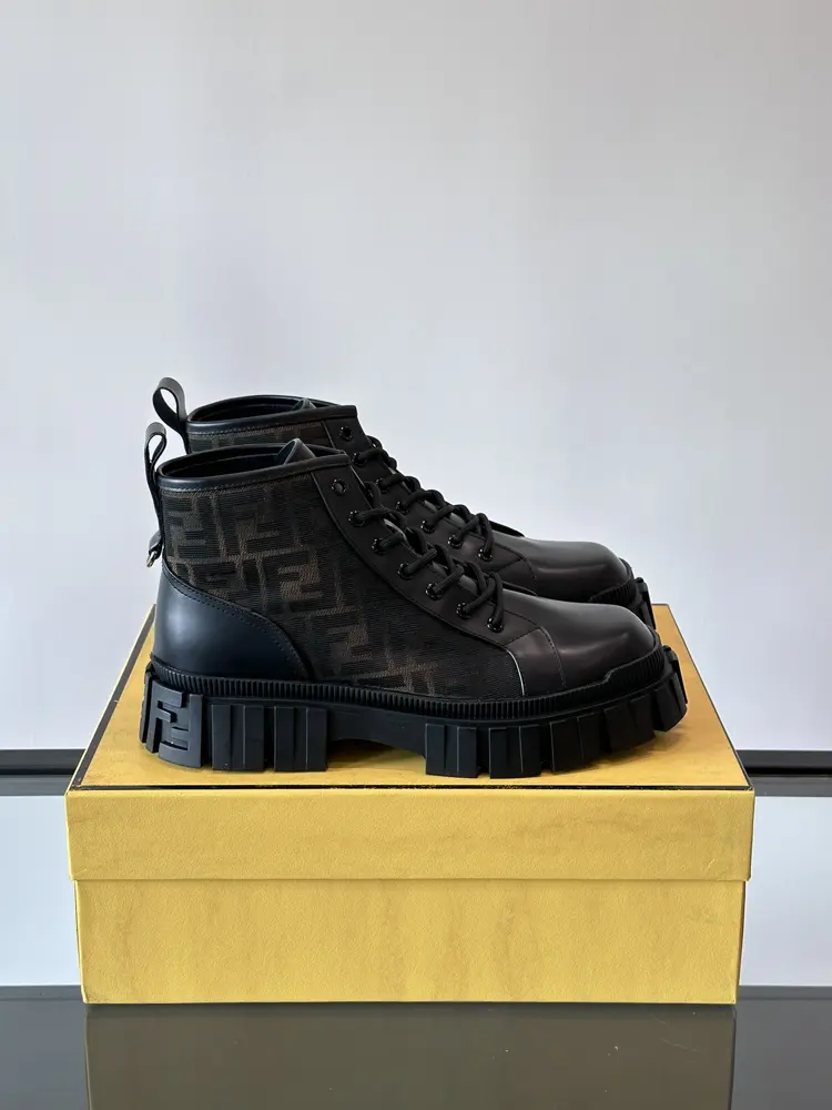 ◾ ▫ FENDI Force motorcycle boots