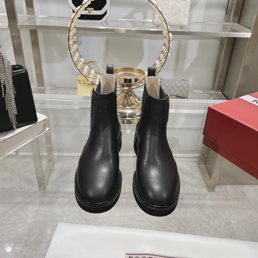 Roger Vivier autumn and winter new models