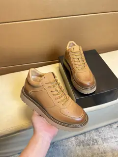 UGG modern sports shoes