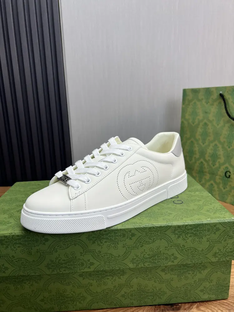 Gucci classic popular white shoes