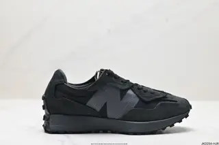 New Balance New version Original shoe development M327WCD