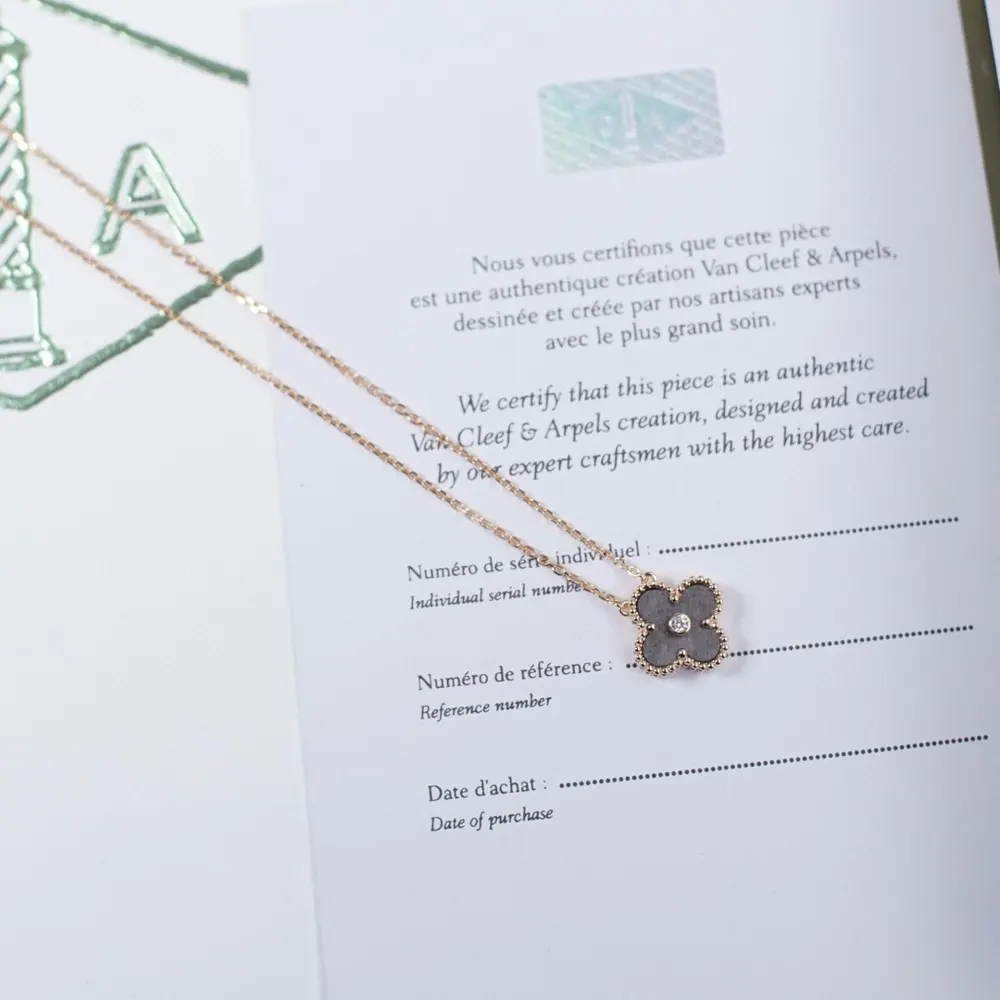 Van Cleef & Arpels Christmas Limited Silver Diamond Four-Leaf Clover Necklace