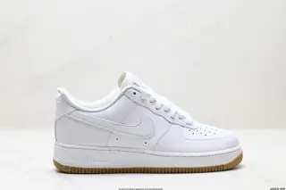 NIKE AlR FORCE 1’07 LV8 Sneakers FN6326-100