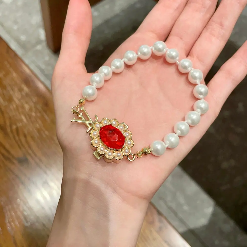 Louis Vuitton classic floral design double flower design pendant bracelet
