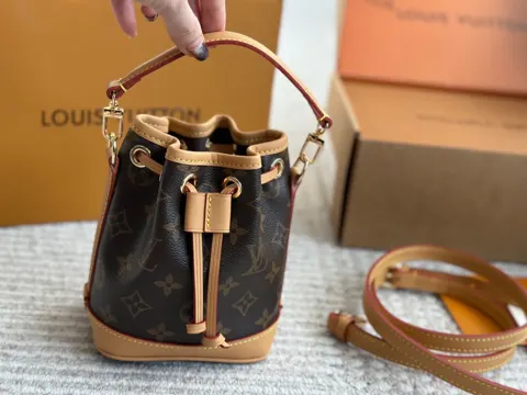 Louis Vuitton Bucket Bag