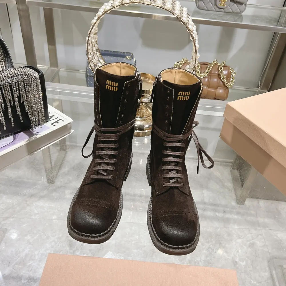 SS autumn and winter new Martin boots Knight boots are full of design