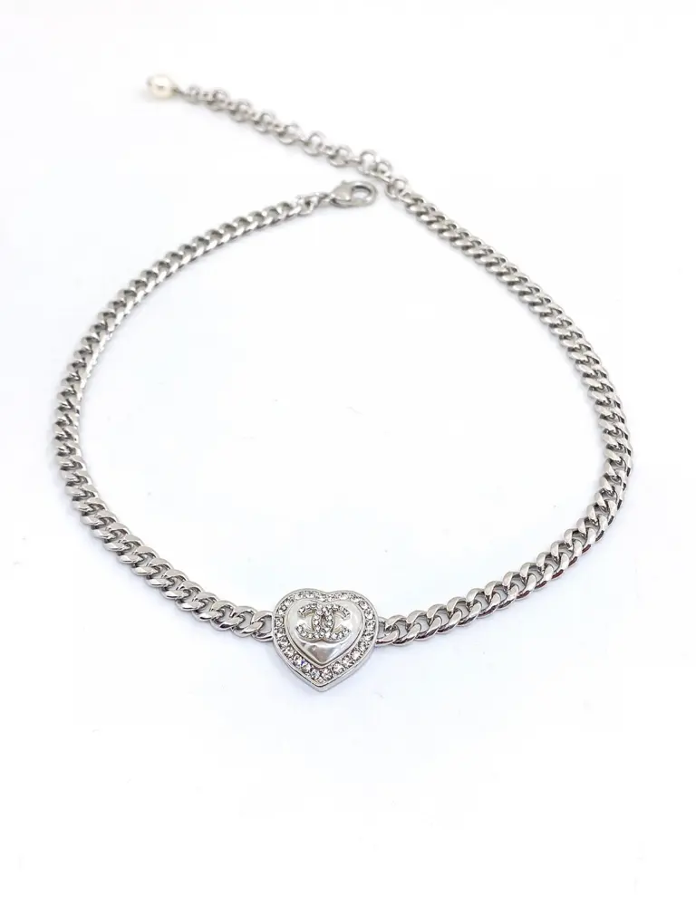 Chanel white gold heart necklace