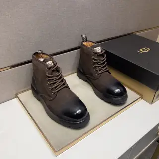 UGG men’s casual snow boots