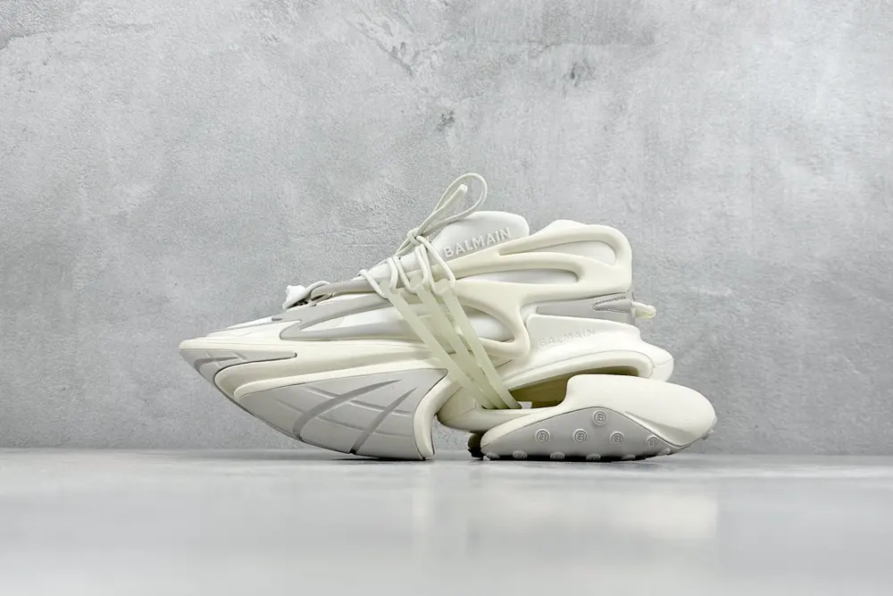 Balmain Unicorn Low Sneakers Unicorn series low-top height-enhancing thick avant-garde dad