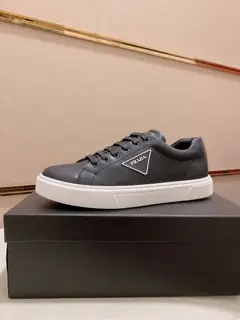 Prada casual sneakers