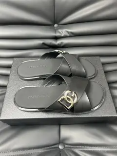 Dolce & Gabbana Logo Beach Slippers