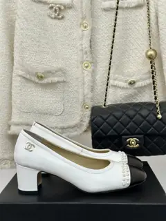 Chanel Pearl Double C Thick Heel Single Shoes