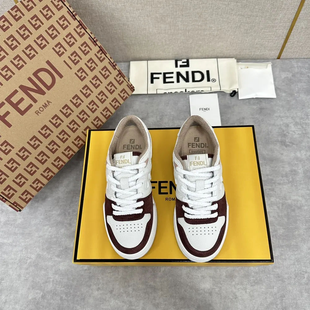 Fendi Retro Contrast Color Sneakers Fend* Match compact design sneakers with retro label on