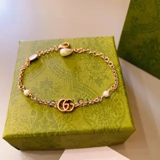 Gucci 18K gold bracelet horsebit open bracelet for women