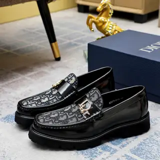 Dior casual men’s shoes are on sale. 1:1 production on the official website. Original