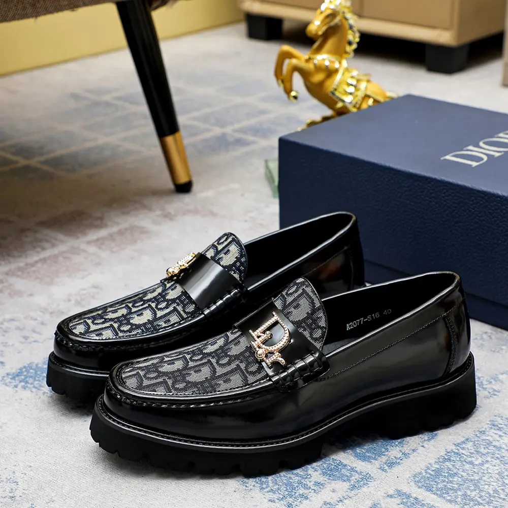 Dior casual men’s shoes are on sale. 1:1 production on the official website. Original