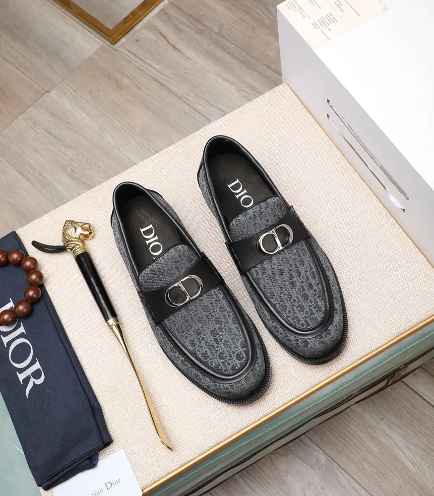 Dior high-end leather shoes