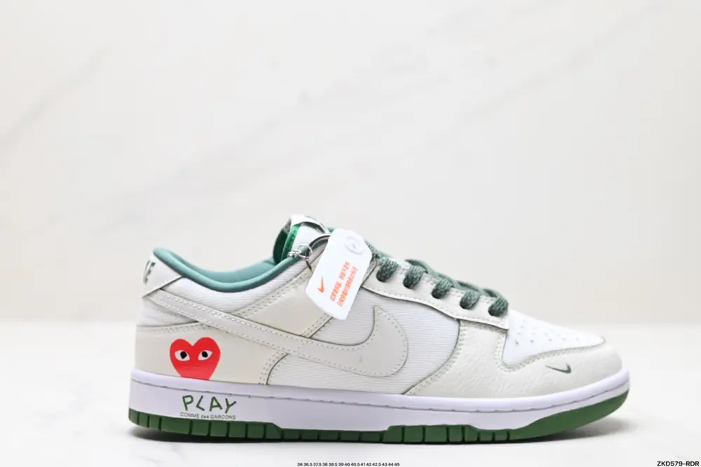 Nike NK Dunk Low Retro “DIY high-end customization” Sneakers KK1888-010