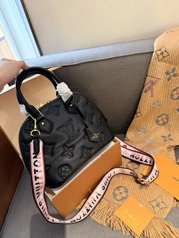 Louis Vuitton Alma