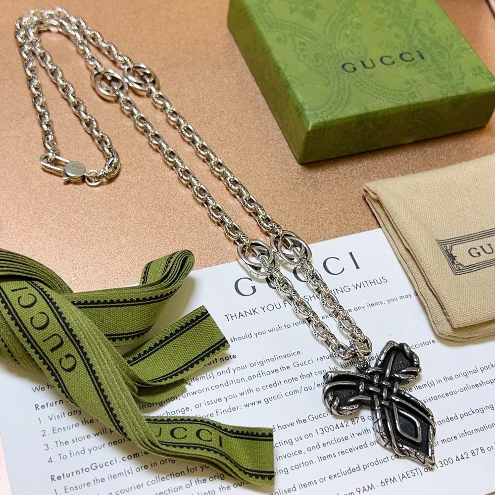 The latest Gucci necklace