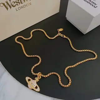 Vivienne Westwood Classic Large Saturn Necklace