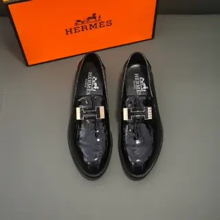 Hermès casual leather shoes Sold simultaneously at the men’s four seasons counter