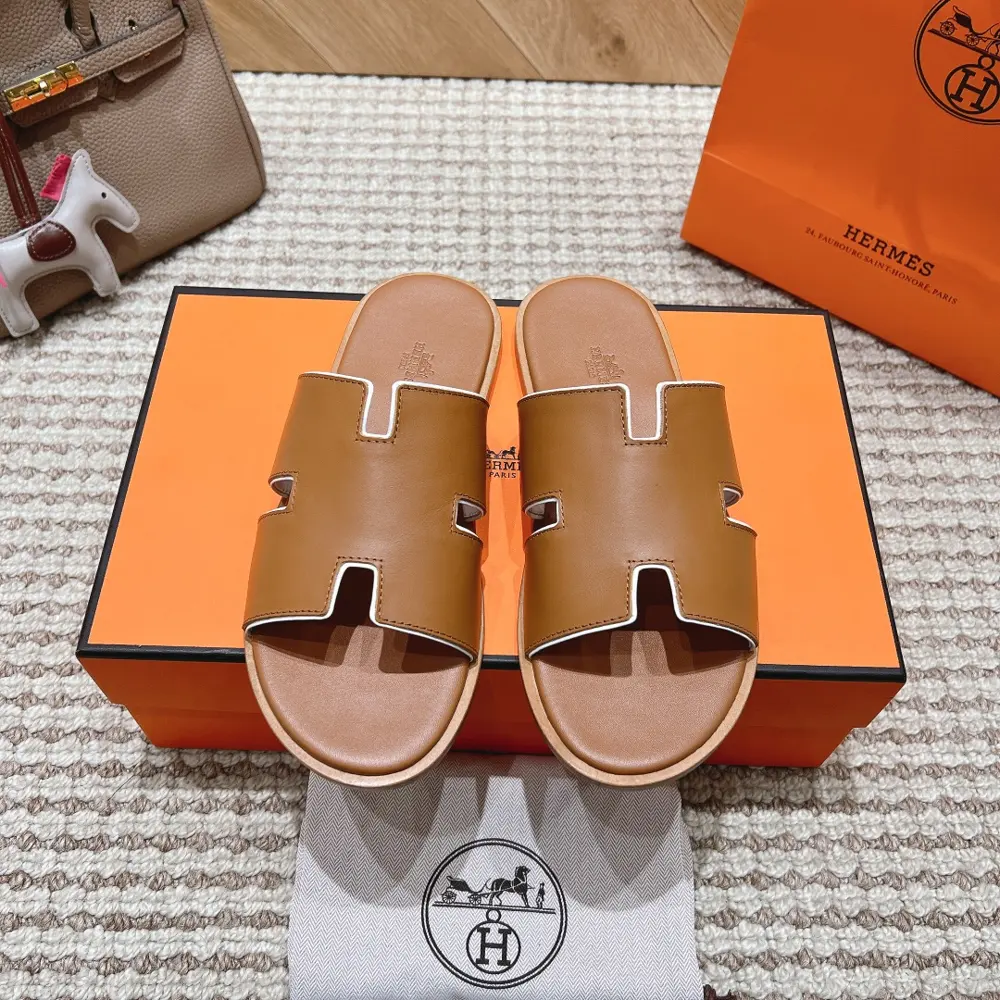 Hermès Colorblocked Hermès leather fabric