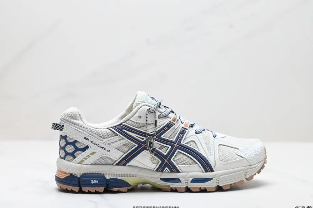 ASICS Gel-Kahana 8 ASICS classic outdoor running shoes. The functional and outdoor styles 1011B109-029
