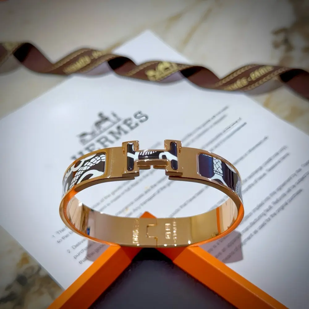 Hermes bracelet v gold original custom Hermes bracelet enamel craftsmanship is too