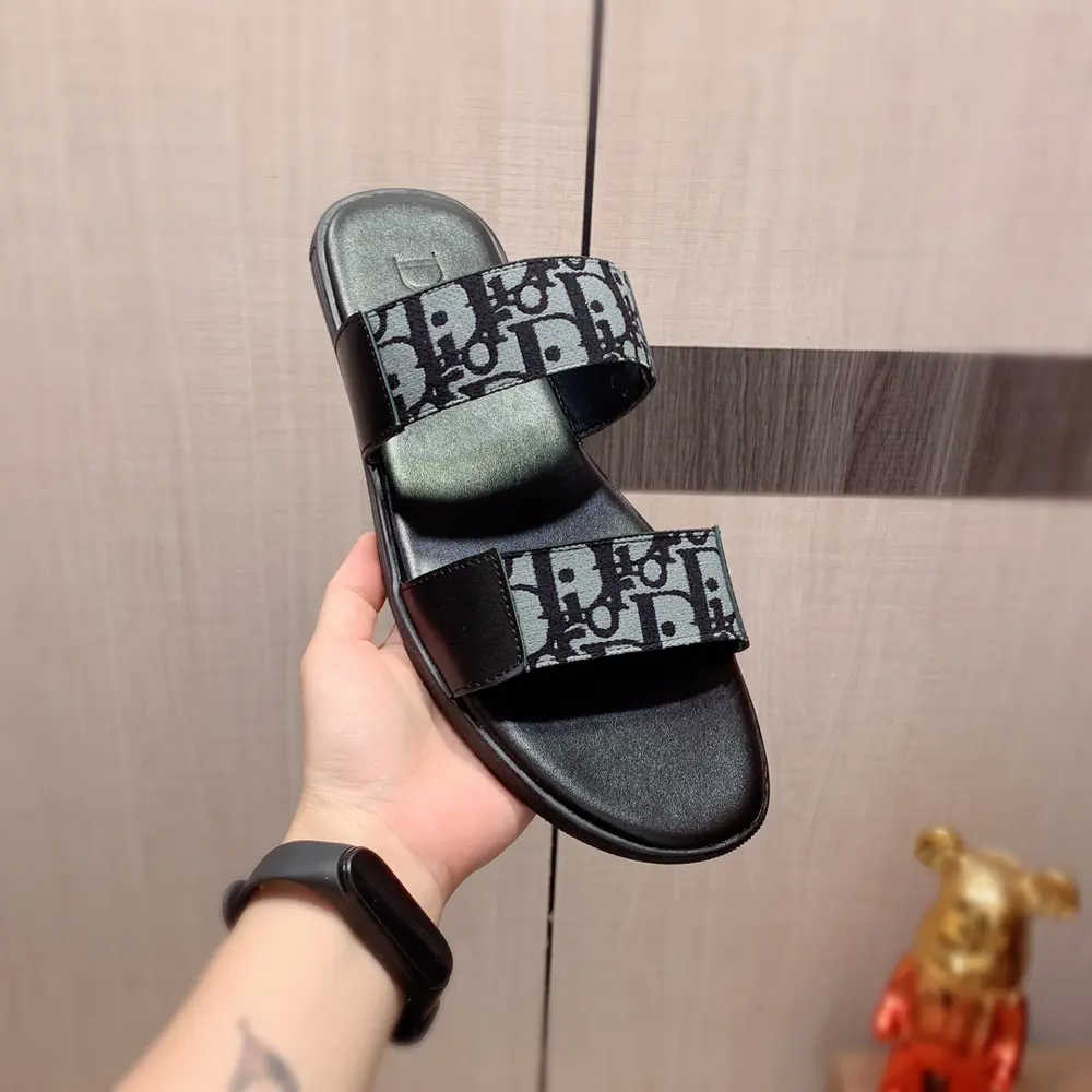 Dior slippers top purchasing agent Men’s 2020 counter simultaneous sale