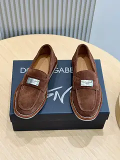 Dolce & Gabbana New Florio series soft suede moccasins