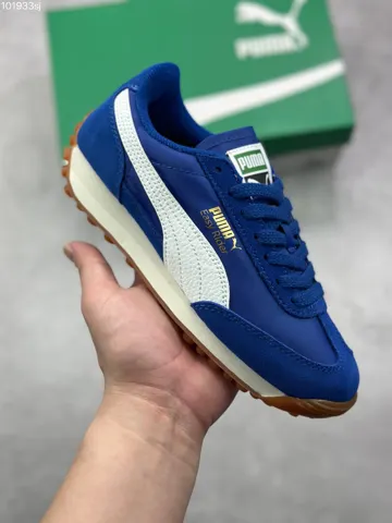 Puma Palermo OG label sneakers are re-engraved to relive the football culture trend 396464