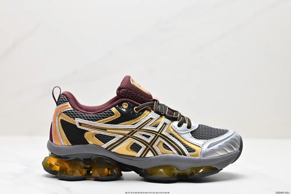 ASICS uses environmentally friendly space leather combined with breathable mesh upper 1203A270-022