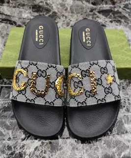 Gucci slippers