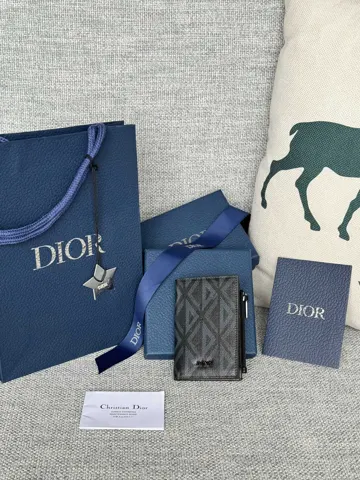 Dior Wallet