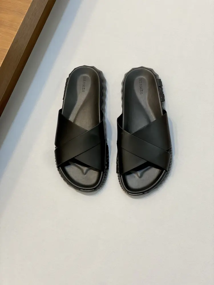 Hermès slippers