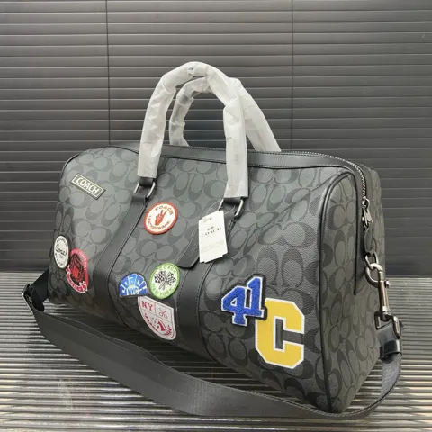 COACH Tote
