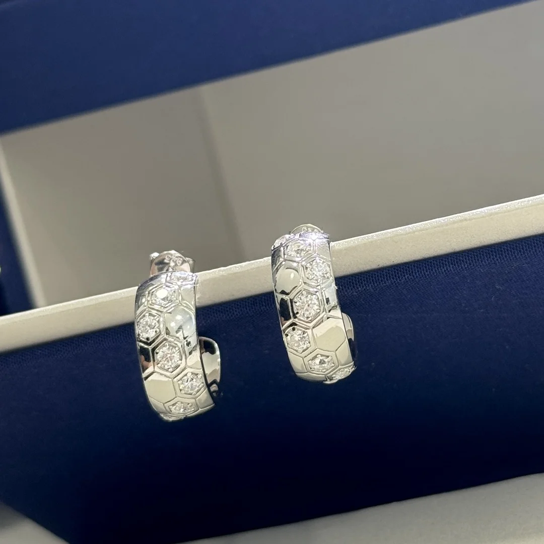 Chaumet Honeycomb Series Spaced Diamond Curved Hook Wide Version Earrings