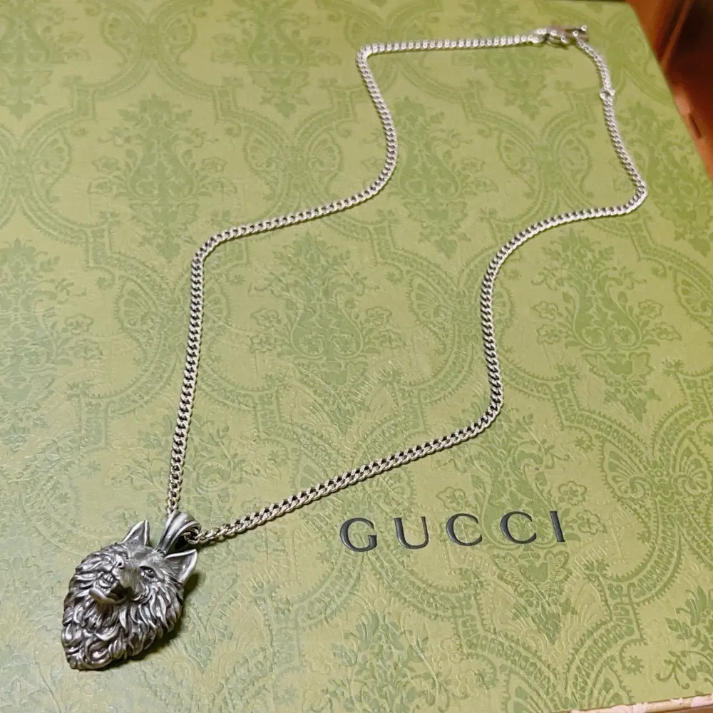 The latest Gucci necklace