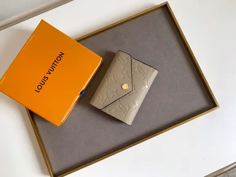 Louis Vuitton Wallet M41938