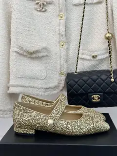 Chanel classic color-blocked Mary Jane shoes