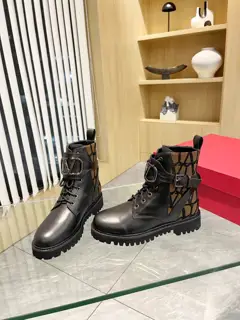 VALENTINO autumn and winter new Martin boots