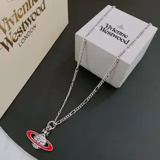Vivienne Westwood Classic Large Saturn Necklace