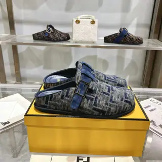 Fendi flat half-covered slippers