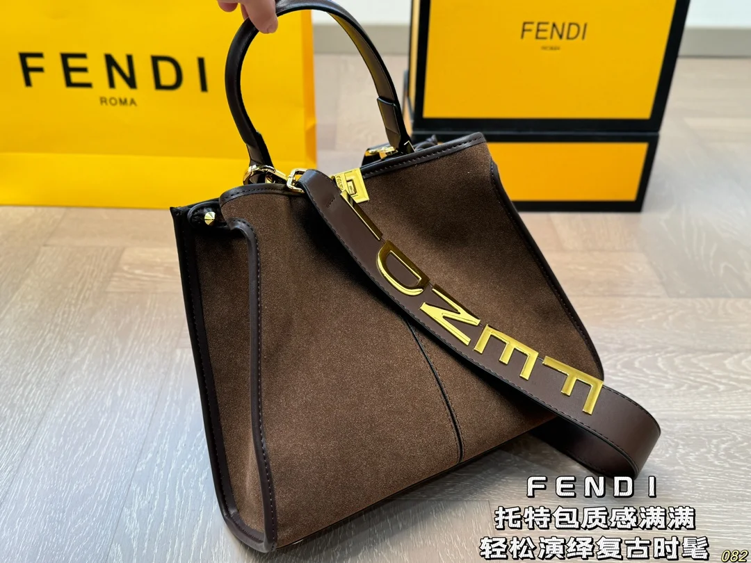 Fendi Tote