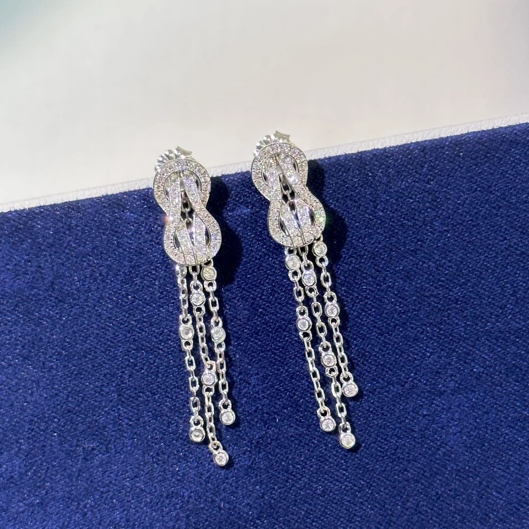 FRED pull ring chain full of diamonds long earrings