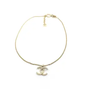 Chanel diamond cc necklace