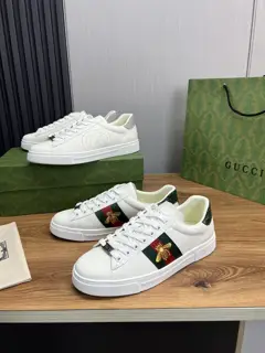 Gucci classic popular white shoes