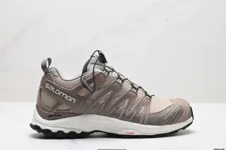 Salomon XA PRO 3D SUEDE Salomon outdoor cross-country running shoes. The upper adopts 474785-28