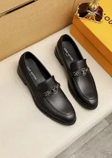 Louis Vuitton casual leather shoes